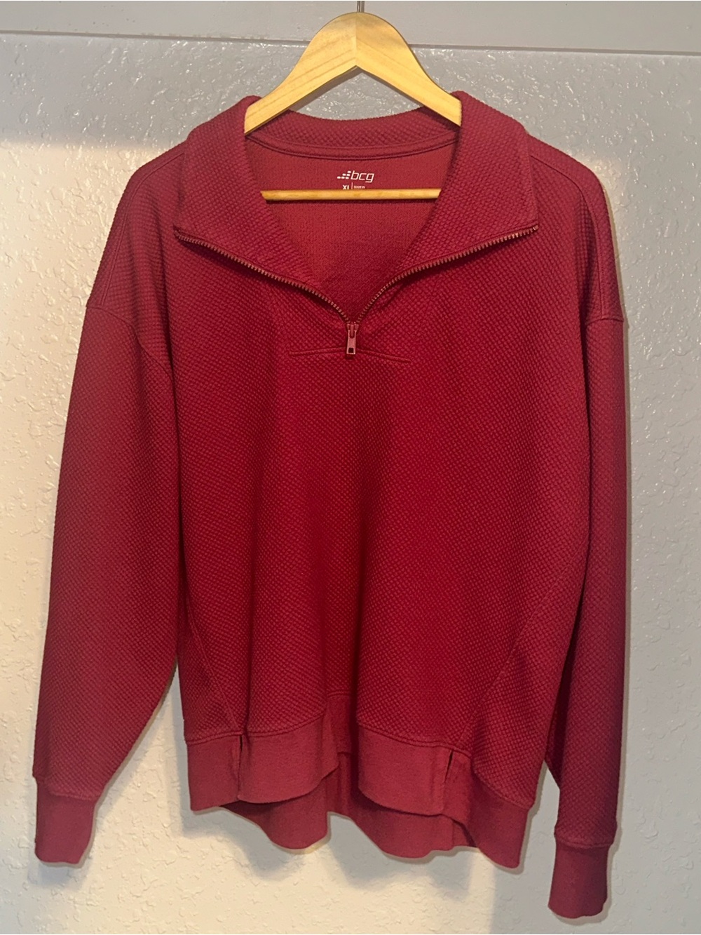 bcg Women’s Wine Red Quarter-Zip Sweater